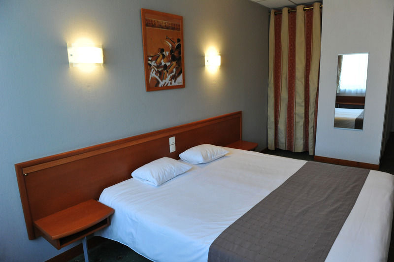 Urban Style Hotel De France Ванн Экстерьер фото