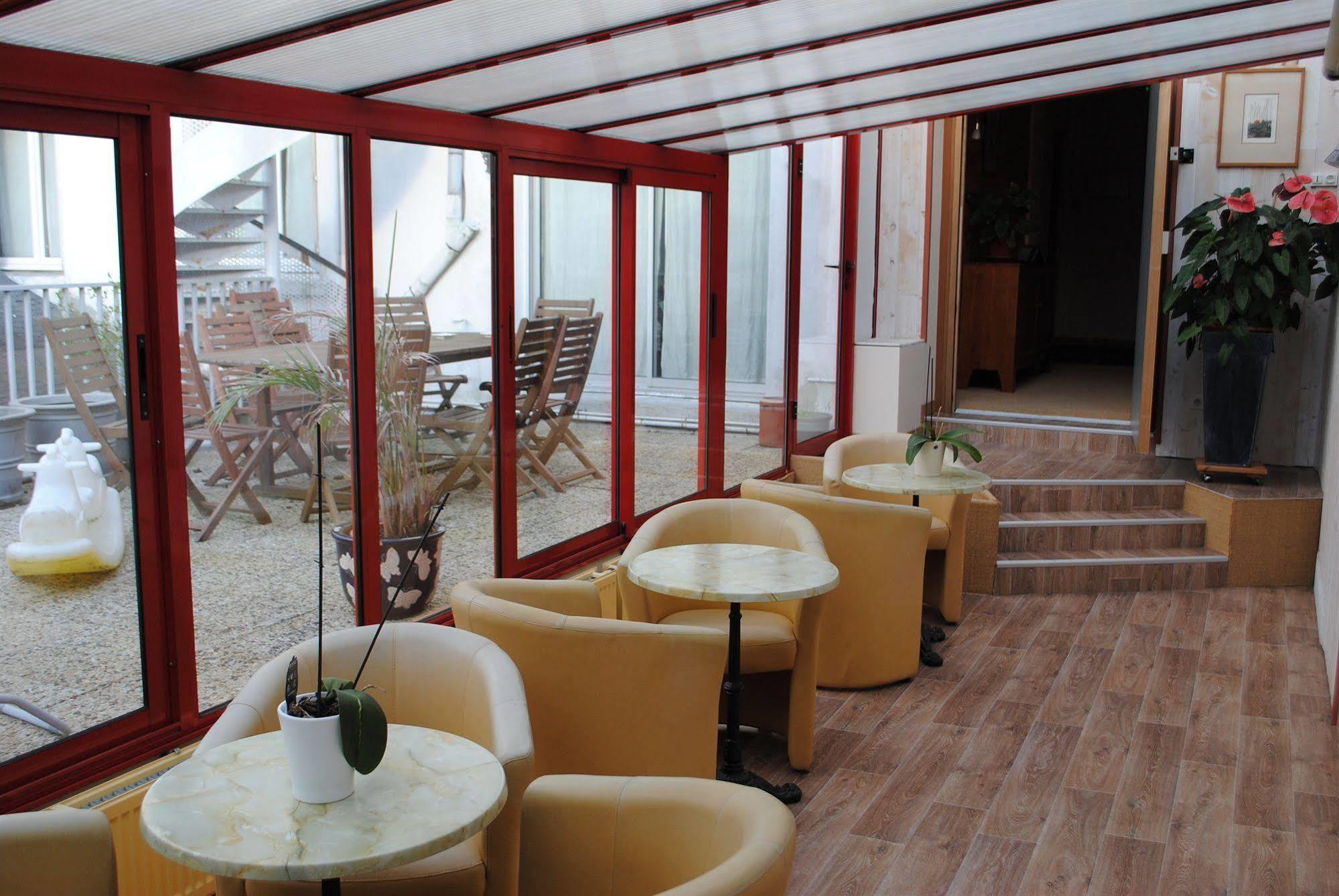 Urban Style Hotel De France Ванн Экстерьер фото