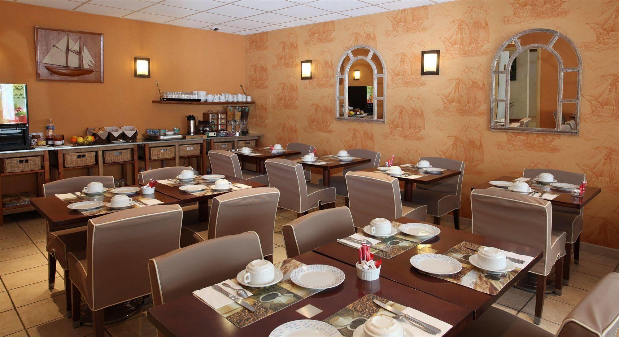 Urban Style Hotel De France Ванн Экстерьер фото